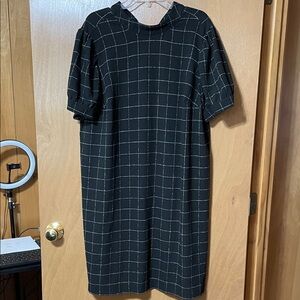 LOFT Black and White Grid Long Sleeve Dress